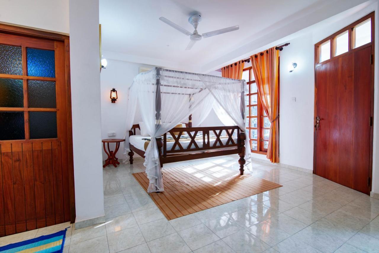 Dandelion - Unawatuna Ngoại thất bức ảnh