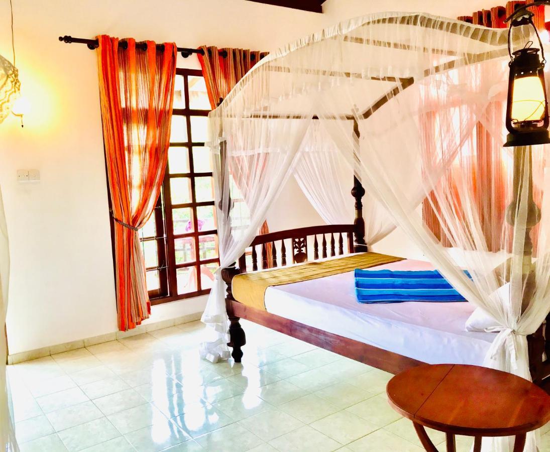 Dandelion - Unawatuna Ngoại thất bức ảnh